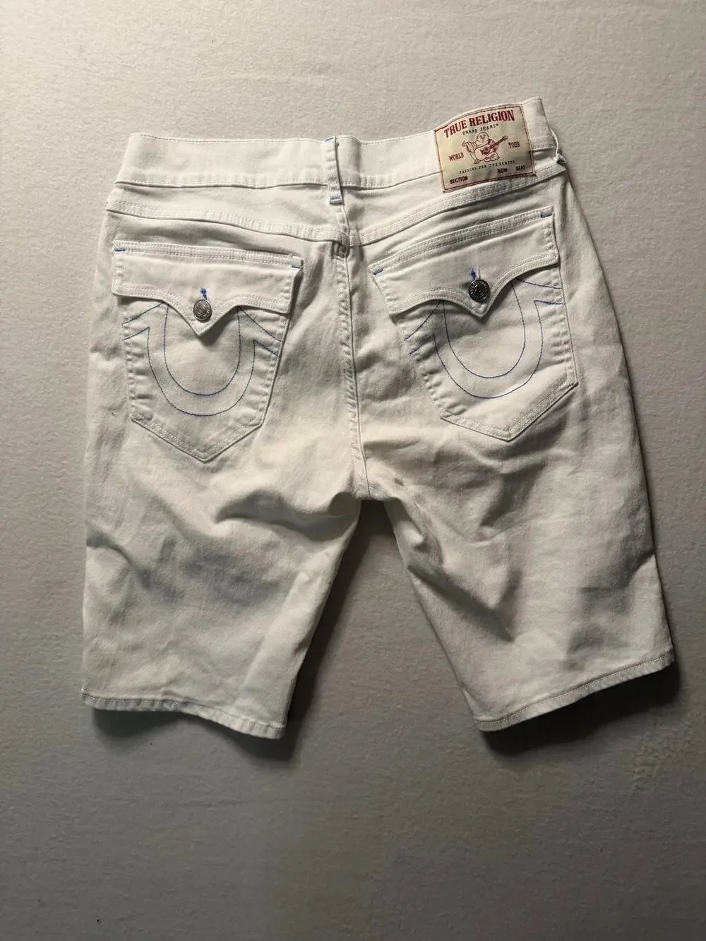 True Religion Ricky Relaxed Straight Denim Shorts White Blue Stitch Size 32